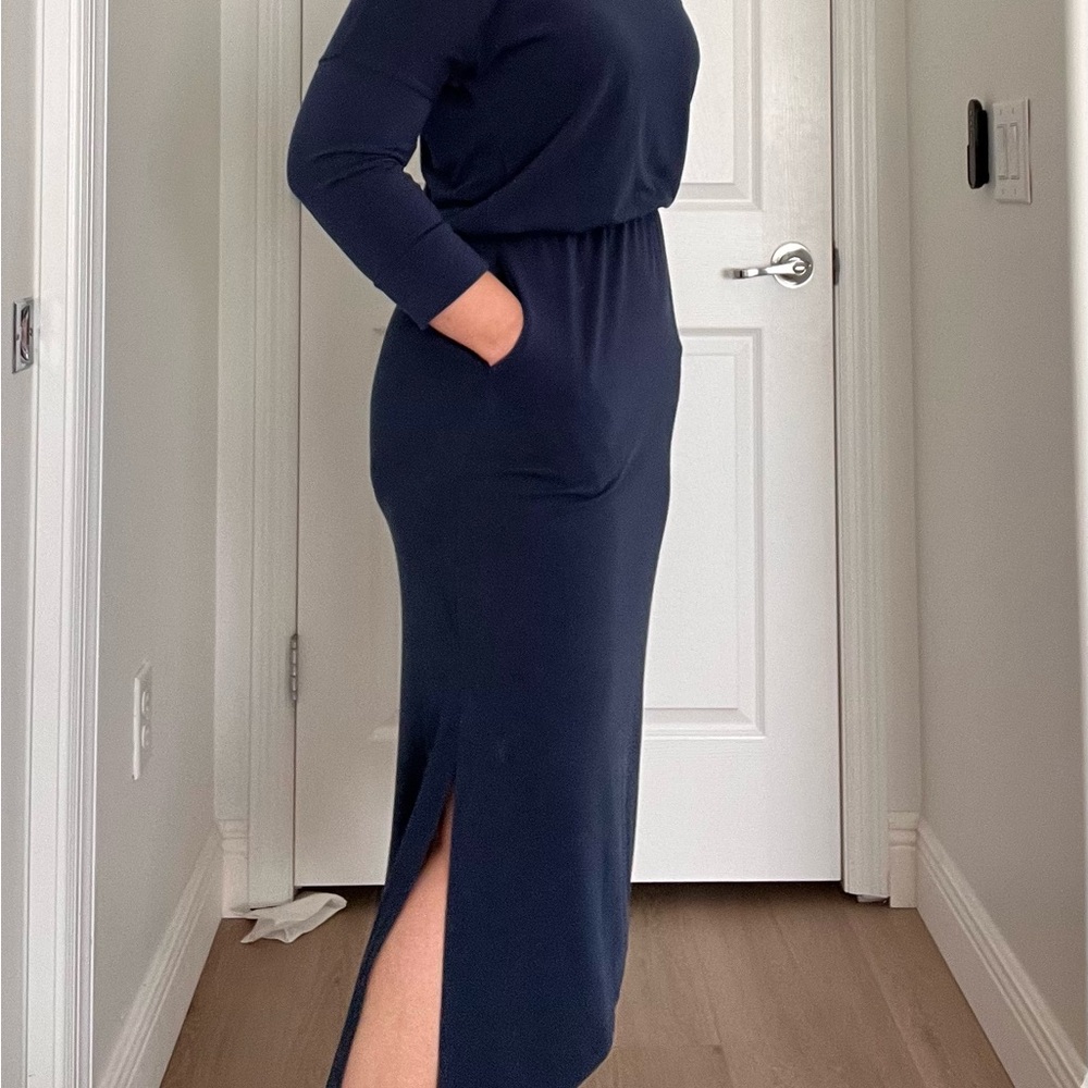 Elegant Navy Blue Women's Dress